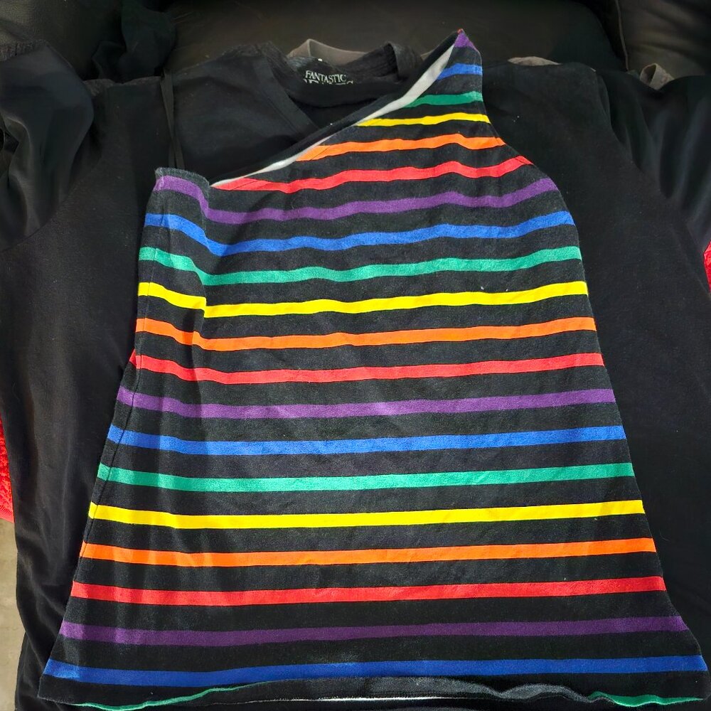 Torrid rainbow tank